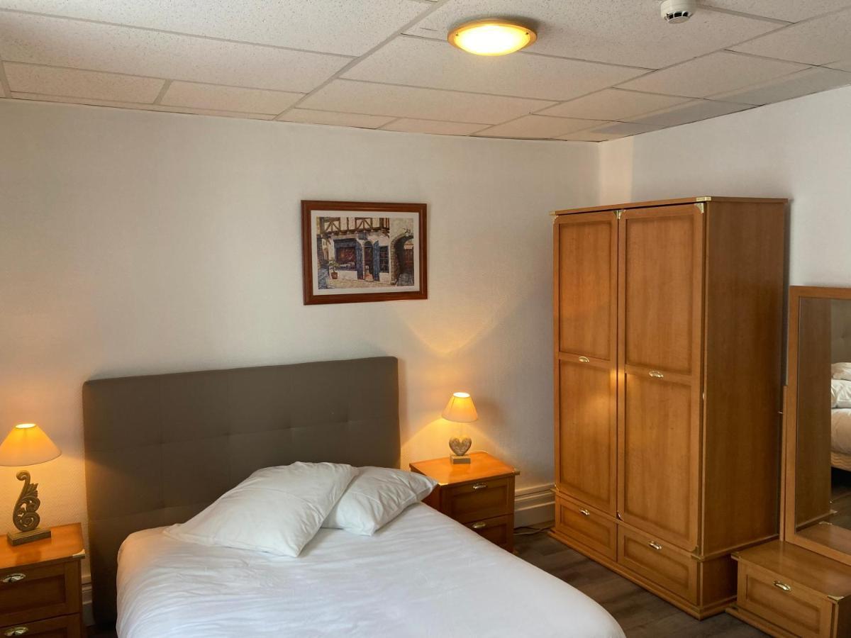 Aigle D'Or Hotel Thiers Ngoại thất bức ảnh